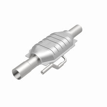 Load image into Gallery viewer, MagnaFlow Exhaust Products 95220 HM Grade Direct-Fit Catalytic Converter for Select Dodge Ram 2500, Dodge Ram