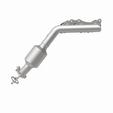 Load image into Gallery viewer, MagnaFlow Exhaust Products 49342 OEM Grade Manifold Catalytic Converter for Select Toyota 4Runner, Toyota FJ Cruiser, Toyota Tacoma, Toyota Tundra