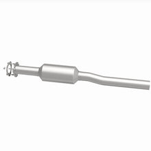 Load image into Gallery viewer, MagnaFlow Exhaust Products 280448 OEM Grade Direct-Fit Catalytic Converter for Select Ford E-450 Super Duty