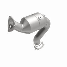 Load image into Gallery viewer, MagnaFlow Exhaust Products 49135 OEM Grade Direct-Fit Catalytic Converter for Select Audi A4 Quattro, Audi A5 Quattro, Audi A6 Quattro, Audi A7 Quattro, Audi A8 Quattro, Audi Q5, Audi S4, Audi S5, Audi SQ5