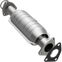 Load image into Gallery viewer, MagnaFlow Exhaust Products 4481647 California CARB Direct-Fit Catalytic Converter for Select Acura CL, Acura TL, Honda Accord
