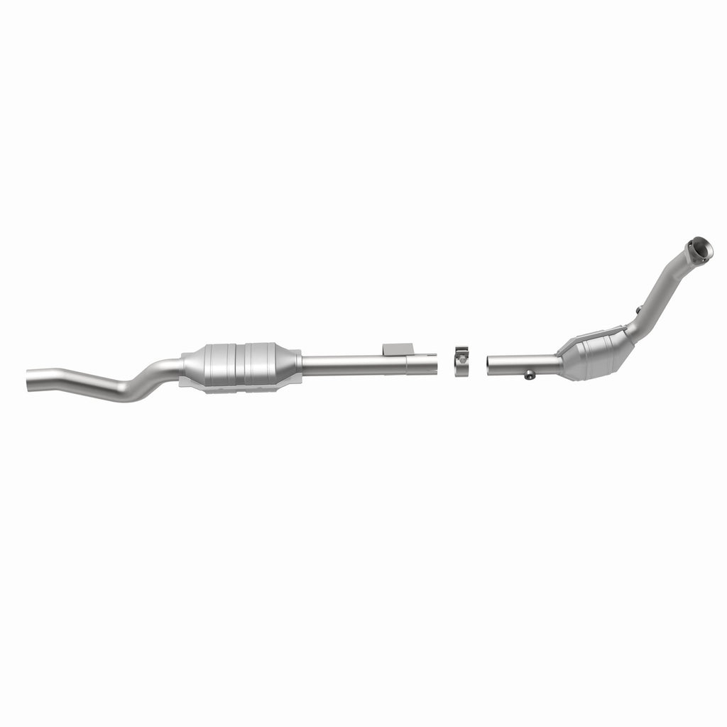 MagnaFlow Exhaust Products 51847 OEM Grade Direct-Fit Catalytic Converter for Select Mercedes-Benz ML320