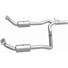 Load image into Gallery viewer, MagnaFlow Exhaust Products 5551599 California CARB Direct-Fit Catalytic Converter for Select Ford E-350 Super Duty