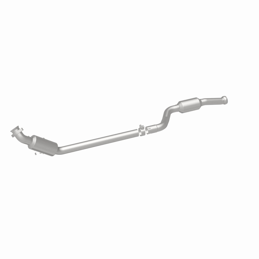 MagnaFlow Exhaust Products 21-563 OEM Grade Direct-Fit Catalytic Converter for Select Mercedes-Benz CLS550