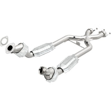 Load image into Gallery viewer, MagnaFlow Exhaust Products 441112 California CARB Direct-Fit Catalytic Converter for Select Ford Mustang