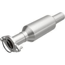 Load image into Gallery viewer, MagnaFlow Exhaust Products 5571999 California CARB Direct-Fit Catalytic Converter for Select Ford Fusion, Mercury Milan