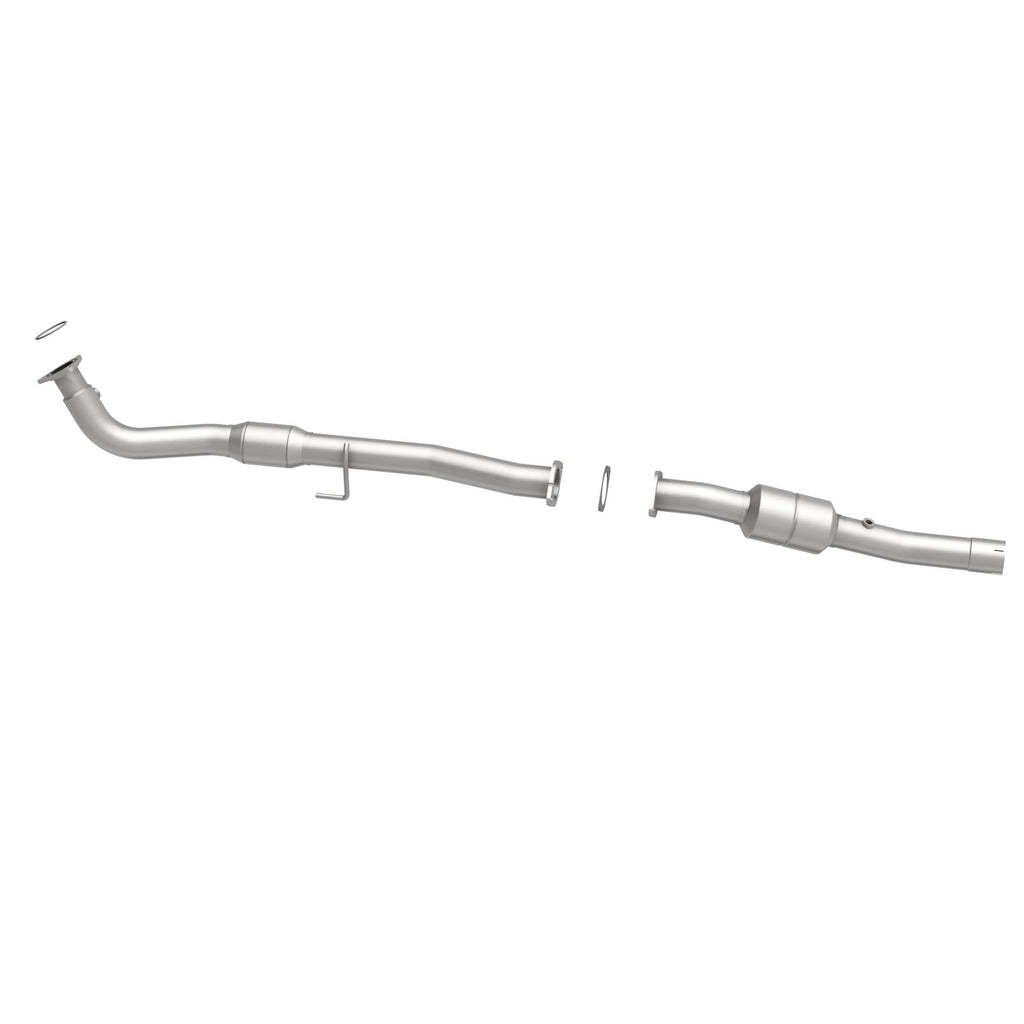 MagnaFlow Exhaust Products 51949 OEM Grade Direct-Fit Catalytic Converter for Select Chevrolet Silverado HD
