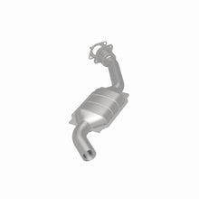 Load image into Gallery viewer, MagnaFlow Exhaust Products 51961 OEM Grade Direct-Fit Catalytic Converter for Select Ford Taurus, Mercury Sable
