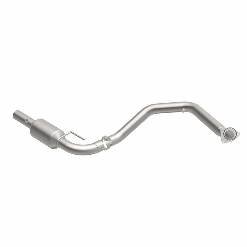 MagnaFlow Exhaust Products 280427 OEM Grade Direct-Fit Catalytic Converter for Select Chevrolet Express 4500, GMC Savana