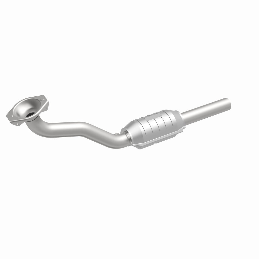 MagnaFlow Exhaust Products 22924 Standard Grade Direct-Fit Catalytic Converter for Select Volkswagen Golf, Volkswagen Jetta