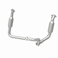 Load image into Gallery viewer, MagnaFlow Exhaust Products 4651711 California CARB Direct-Fit Catalytic Converter for Select Dodge Ram