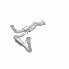 Load image into Gallery viewer, MagnaFlow Exhaust Products 5451444 California CARB Direct-Fit Catalytic Converter for Select Jeep Commander, Jeep Grand Cherokee