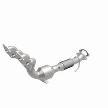 Load image into Gallery viewer, MagnaFlow Exhaust Products 51153 OEM Grade Manifold Catalytic Converter for Select Ford Focus