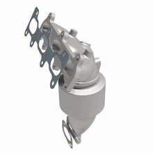 Load image into Gallery viewer, MagnaFlow Exhaust Products 50675 HM Grade Manifold Catalytic Converter for Select Hyundai Santa Fe, Hyundai Tucson, Kia Sportage