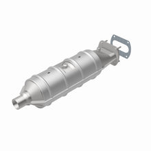 Load image into Gallery viewer, MagnaFlow Exhaust Products 339202 California CARB Direct-Fit Catalytic Converter for Select Ford E-250 Econoline, Ford E-250 Econoline Club Wagon, Ford E-350 Econoline, Ford E-350 Econoline Club Wagon, Ford F-250, Ford F-350