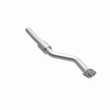 Load image into Gallery viewer, MagnaFlow Exhaust Products 5421172 California CARB Direct-Fit Catalytic Converter for Select Cadillac CTS