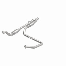 Load image into Gallery viewer, MagnaFlow Exhaust Products 51358 OEM Grade Direct-Fit Catalytic Converter for Select Dodge Ram 2500, Dodge Ram