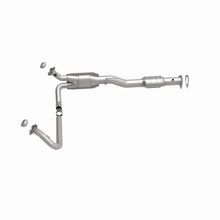 Load image into Gallery viewer, MagnaFlow Exhaust Products 49082 OEM Grade Direct-Fit Catalytic Converter for Select Chevrolet Astro, GMC Safari
