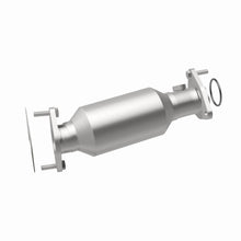 Load image into Gallery viewer, MagnaFlow Exhaust Products 5582668 California CARB Direct-Fit Catalytic Converter for Select Nissan Frontier, Nissan NV1500, Nissan NV2500, Nissan NV3500, Nissan Pathfinder, Nissan Xterra, Suzuki Equator