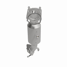 Load image into Gallery viewer, MagnaFlow Exhaust Products 280280 OEM Grade Direct-Fit Catalytic Converter for Select Jeep Cherokee
