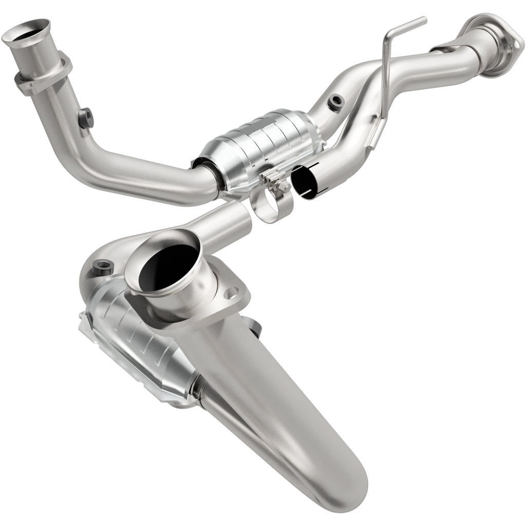 MagnaFlow Exhaust Products 49687 OEM Grade Direct-Fit Catalytic Converter for Select Jeep Commander, Jeep Grand Cherokee