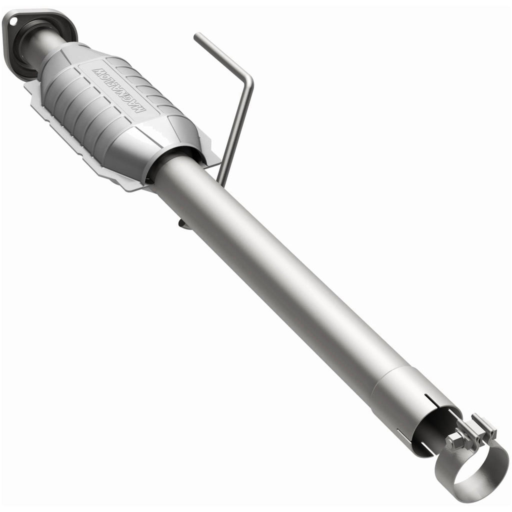 MagnaFlow Exhaust Products 49000 OEM Grade Direct-Fit Catalytic Converter for Select Jeep Wrangler