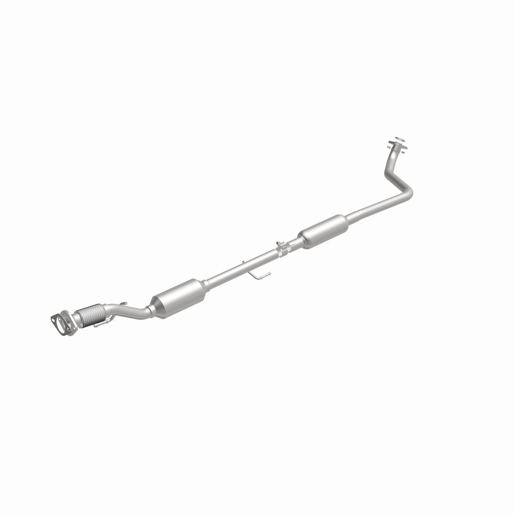 MagnaFlow Exhaust Products 280376 OEM Grade Direct-Fit Catalytic Converter for Select Nissan Kicks, Nissan Versa