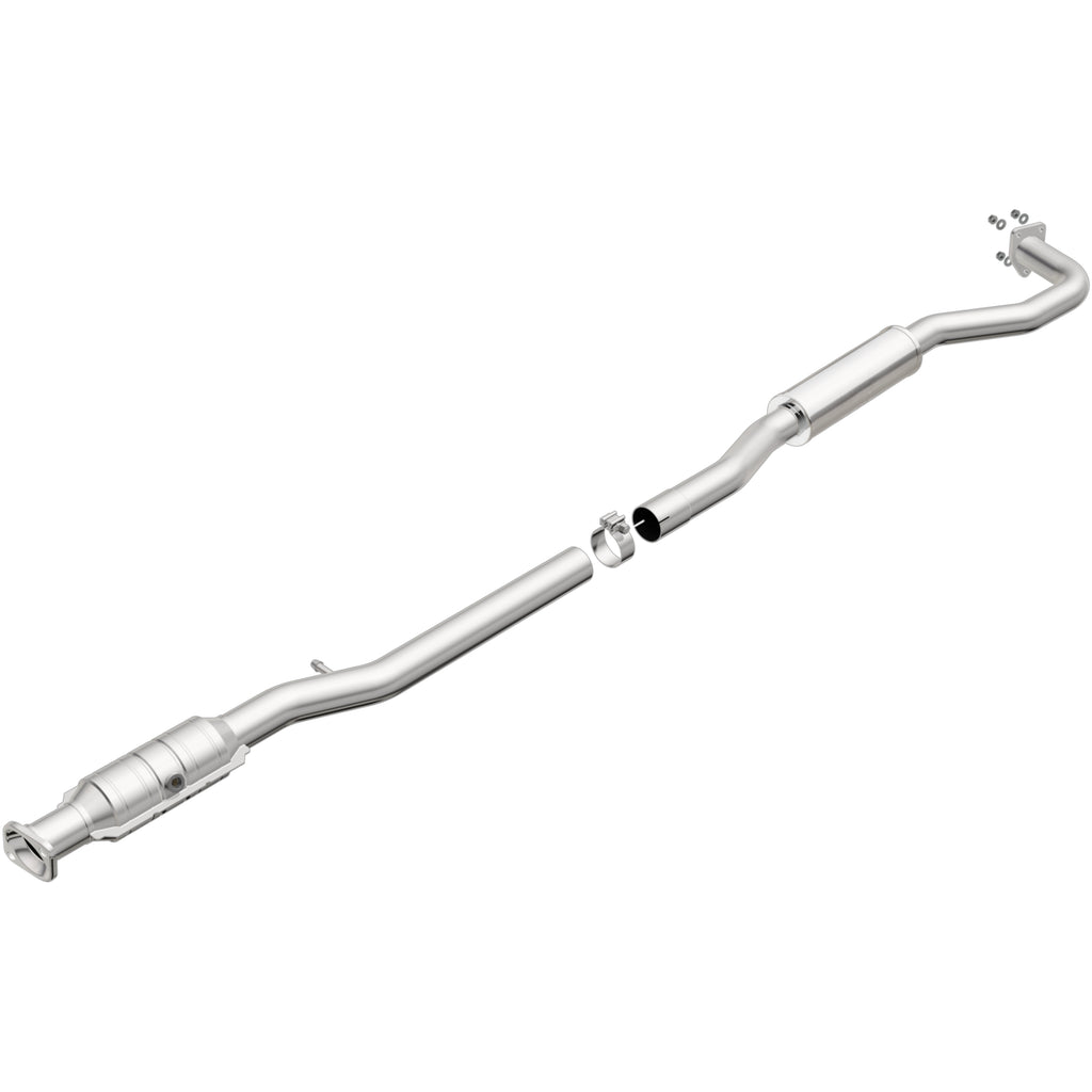 MagnaFlow Exhaust Products 51539 OEM Grade Direct-Fit Catalytic Converter for Select Mitsubishi Outlander