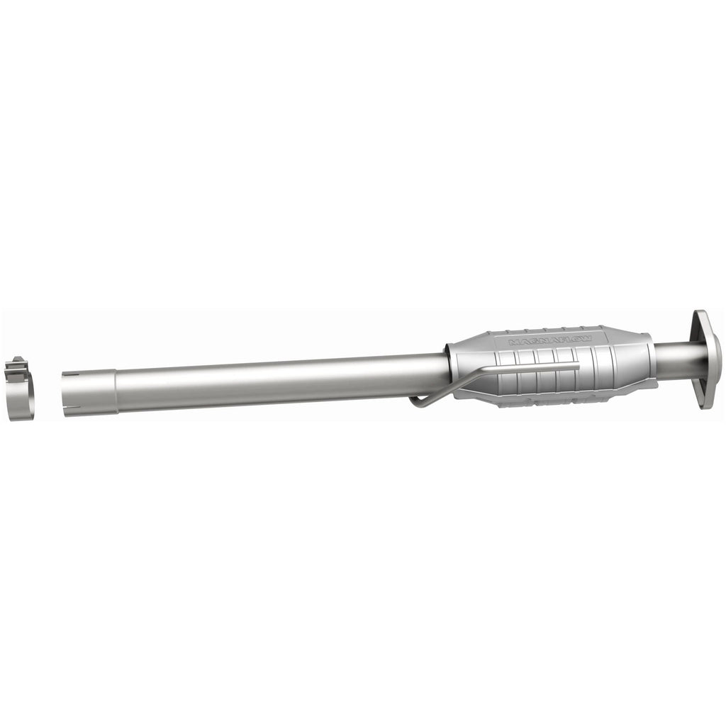 MagnaFlow Exhaust Products 49000 OEM Grade Direct-Fit Catalytic Converter for Select Jeep Wrangler