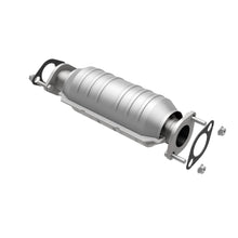 Load image into Gallery viewer, MagnaFlow Exhaust Products 23171 HM Grade Direct-Fit Catalytic Converter for Select Hyundai Accent, Kia Rio, Kia Rio5