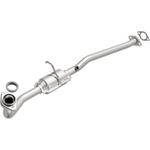 Load image into Gallery viewer, MagnaFlow Exhaust Products 23655 HM Grade Direct-Fit Catalytic Converter for Select Chevrolet Metro, Geo Metro, Suzuki Swift