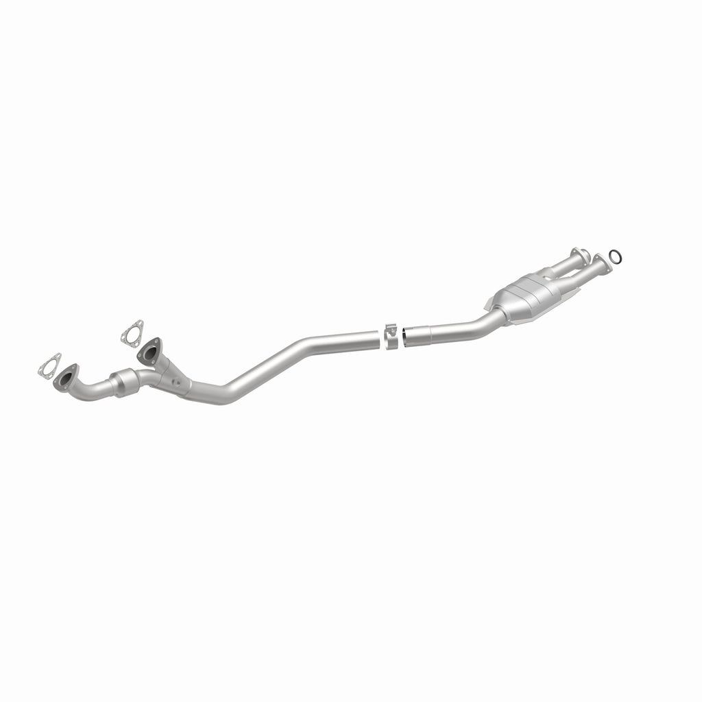 MagnaFlow Exhaust Products 23558 Standard Grade Direct-Fit Catalytic Converter for Select BMW 533i, BMW 633CSi