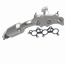 Load image into Gallery viewer, MagnaFlow Exhaust Products 5582430 California CARB Manifold Catalytic Converter for Select Toyota 4Runner, Toyota FJ Cruiser