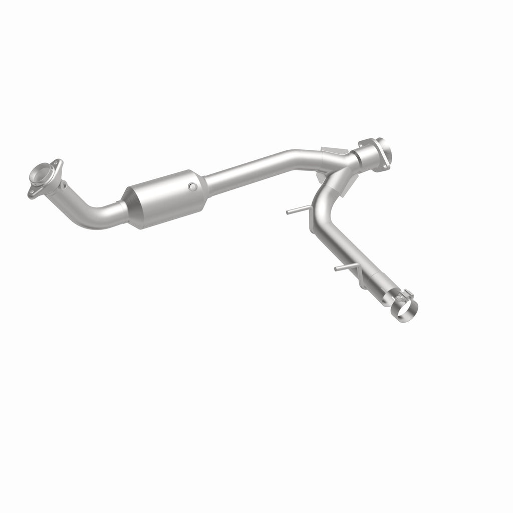 MagnaFlow Exhaust Products 52508 OEM Grade Direct-Fit Catalytic Converter for Select Lincoln Navigator