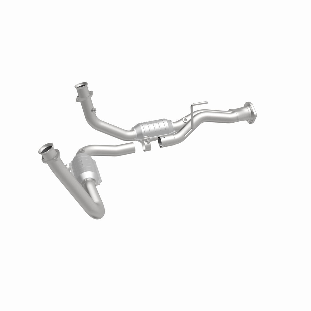 MagnaFlow Exhaust Products 49687 OEM Grade Direct-Fit Catalytic Converter for Select Jeep Commander, Jeep Grand Cherokee