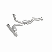 Load image into Gallery viewer, MagnaFlow Exhaust Products 49687 OEM Grade Direct-Fit Catalytic Converter for Select Jeep Commander, Jeep Grand Cherokee