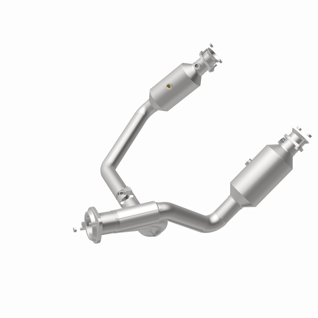 MagnaFlow Exhaust Products 280307 OEM Grade Direct-Fit Catalytic Converter for Select Ram