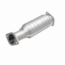 Load image into Gallery viewer, MagnaFlow Exhaust Products 23010 HM Grade Direct-Fit Catalytic Converter for Select Hyundai Azera, Hyundai Sonata