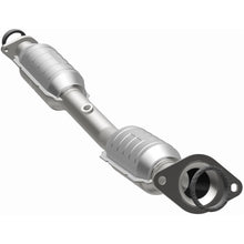 Load image into Gallery viewer, MagnaFlow Exhaust Products 551833 California CARB Direct-Fit Catalytic Converter for Select Nissan Versa