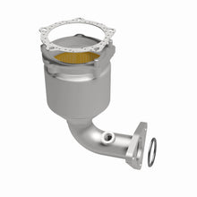 Load image into Gallery viewer, MagnaFlow Exhaust Products 452231 California CARB Direct-Fit Catalytic Converter for Select INFINITI I30, Nissan Maxima