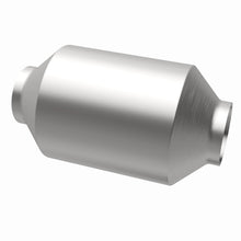 Load image into Gallery viewer, MagnaFlow Exhaust Products 5551205 California CARB Universal Catalytic Converter for Select Cadillac Escalade, Cadillac Escalade ESV, Cadillac Escalade EXT, Chevrolet Silverado 1500, Chevrolet Tahoe, Ford Escape, GMC Sierra 1500, GMC Yukon, GMC Yukon XL