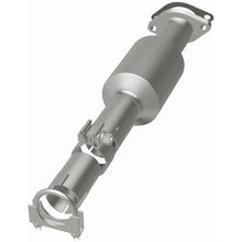Load image into Gallery viewer, MagnaFlow Exhaust Products 5571814 California CARB Direct-Fit Catalytic Converter for Select Kia Rio
