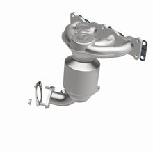 Load image into Gallery viewer, MagnaFlow Exhaust Products 52777 OEM Grade Manifold Catalytic Converter for Select Hyundai Sonata, Kia Optima