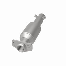 Load image into Gallery viewer, MagnaFlow Exhaust Products 3391486 California CARB Direct-Fit Catalytic Converter for Select Chevrolet S10, Chevrolet S10 Blazer, GMC Jimmy, GMC S15, GMC S15 Jimmy, GMC Sonoma, GMC Syclone, GMC Typhoon, Oldsmobile Bravada