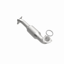 Load image into Gallery viewer, MagnaFlow Exhaust Products 5461689 California CARB Direct-Fit Catalytic Converter for Select Pontiac G8