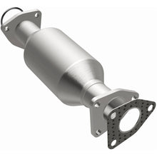 Load image into Gallery viewer, MagnaFlow Exhaust Products 22624 HM Grade Direct-Fit Catalytic Converter for Select Honda Accord, Honda Prelude