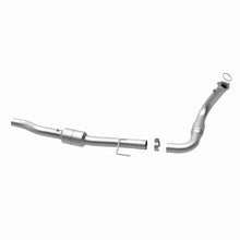 Load image into Gallery viewer, MagnaFlow Exhaust Products 447260 California CARB Direct-Fit Catalytic Converter for Select Chevrolet Avalanche 2500, Chevrolet Suburban