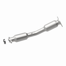 Load image into Gallery viewer, MagnaFlow Exhaust Products 551753 California CARB Direct-Fit Catalytic Converter for Select Nissan Sentra, Nissan Versa, Nissan Versa Note