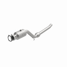 Load image into Gallery viewer, MagnaFlow Exhaust Products 51462 OEM Grade Direct-Fit Catalytic Converter for Select Audi A4, Audi A4 Quattro