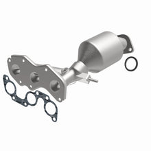 Load image into Gallery viewer, MagnaFlow Exhaust Products 52580 OEM Grade Manifold Catalytic Converter for Select Toyota Avalon, Toyota Venza